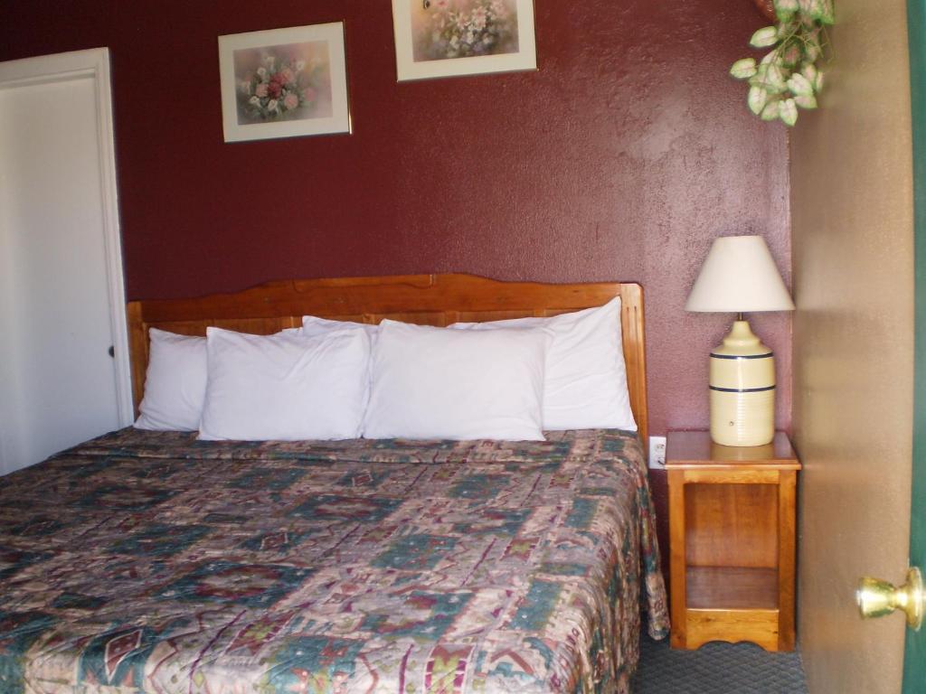 Classic Inn Motel Alamogordo Room photo